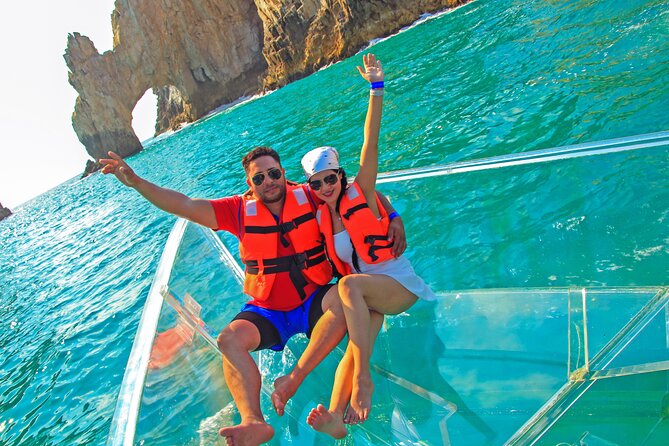 1 hour Private Navigation in Transparent Boat Arco de Los Cabos - The guide, safety, and the photo issue