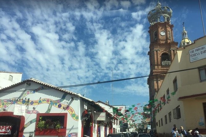 1 to 6 Passengers Vallarta Private City Tour - Conchas Chinas and the southern coastal views