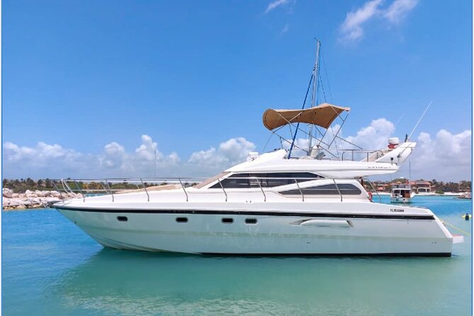 3 Hour Xpu-Ha - 47' Azimut, Tulum, Playa del Carmen, Riviera Maya - A private yacht day built for your own group