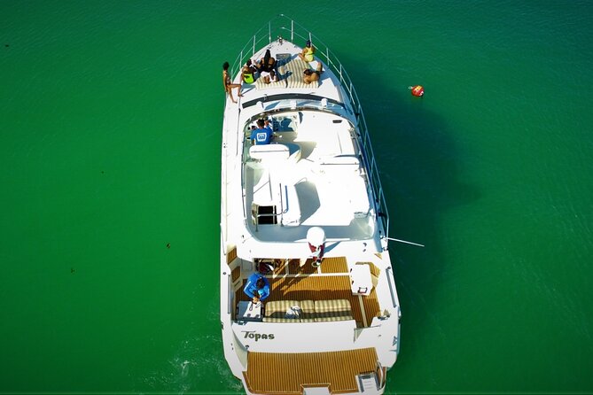 3 Hour Xpu-Ha - 47' Azimut, Tulum, Playa del Carmen, Riviera Maya - Lunch that fits a group schedule