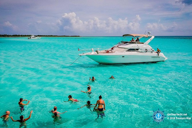 3 Hour Xpu-Ha - 51' Sea Ray Tulum, Playa del Carmen, Riviera Maya - The cruise out to Xpu-Ha