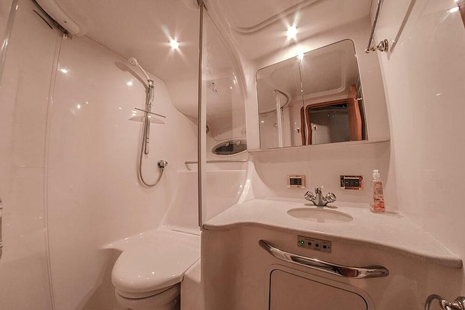 3 Hour Xpu-Ha - 51' Sea Ray Tulum, Playa del Carmen, Riviera Maya - The crew and the service style