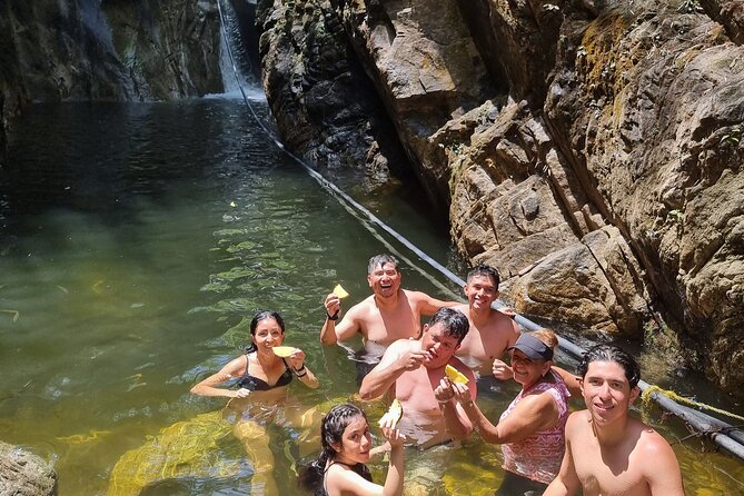 4-Hour Jungle Hike and Waterfall Swim - What the guides add to the experience