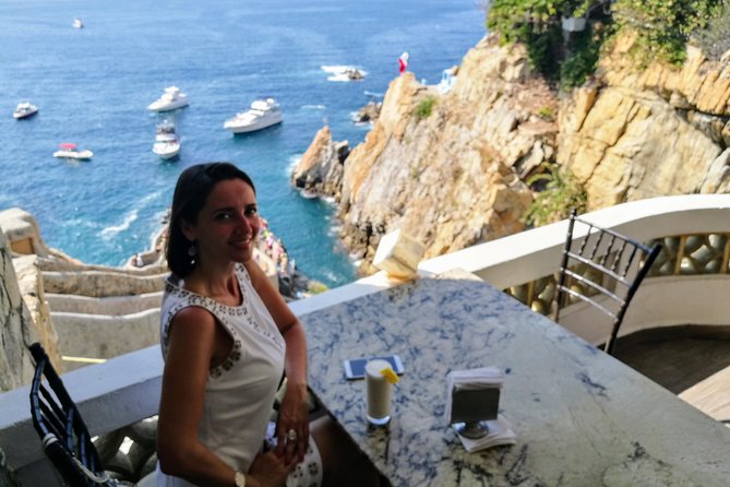 4Hrs Small Group Half Day City Tour with Lunch at High Divers - What this four-hour Acapulco tour actually delivers