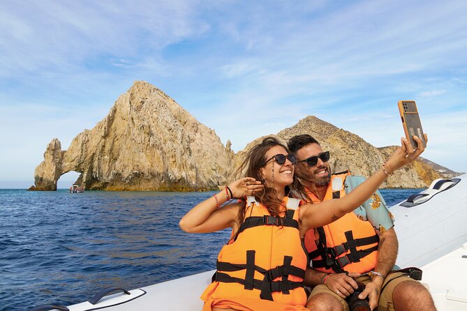 6-Hour Guided City and Cruise Tour of Los Cabos with Lunch - Why this tour works for first-time visitors