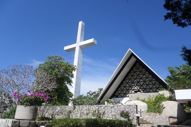 Acapulco City Tour - La Quebrada supplies the grand finale