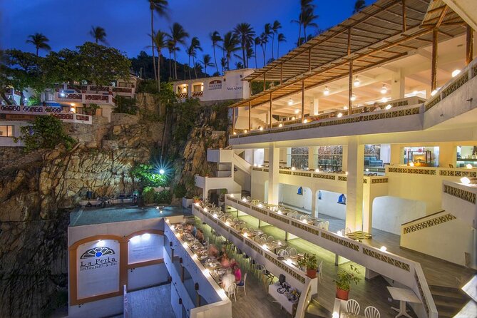 Acapulco Cliff Divers at Night - Who will enjoy this evening most