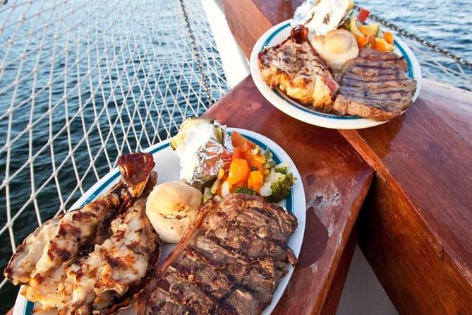 Amazing Romantic Dinner on a Spanish Galeon with Saxophone Music - Seating, comfort, and the boat’s practical limits