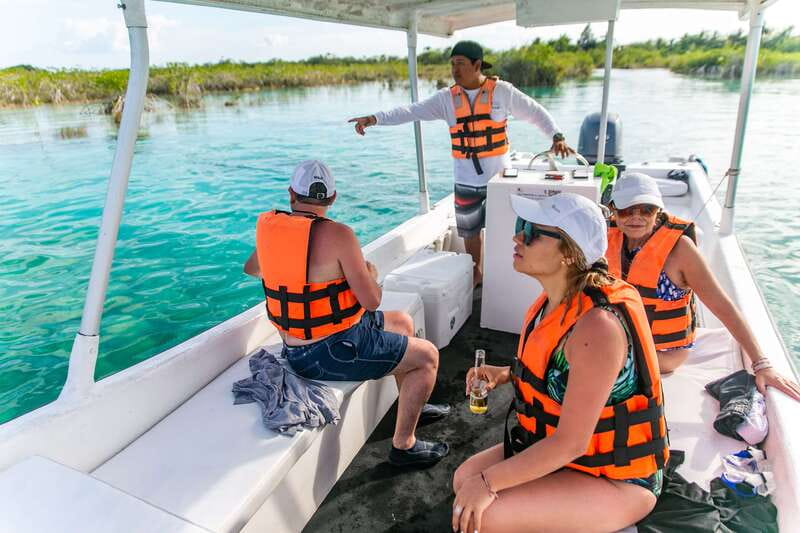 Bacalar: 3 Hour Boat Trip with Swimming & Drinks - How good is the $33 value?