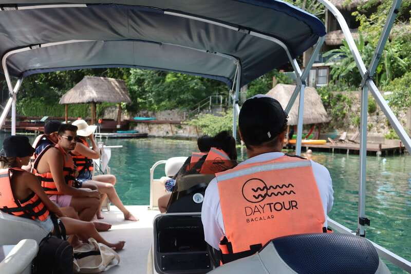 Bacalar: 3-hr Pontoon Boat Tour with Beach Club + Kayaks - Who should book this Bacalar boat tour?