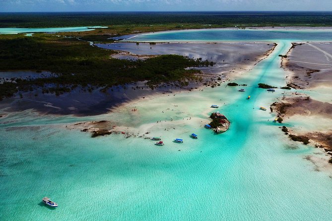 Bacalar – 7 Colors Lagoon Excursión Costa Maya - Cenote Esmeralda and the first look at seven colors