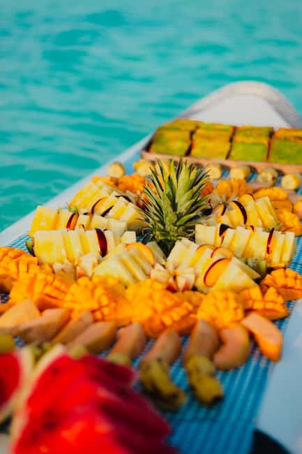 Bacalar Lagoon Sailing Tour with Open Bar and Mexican Lunch - The crew makes the difference