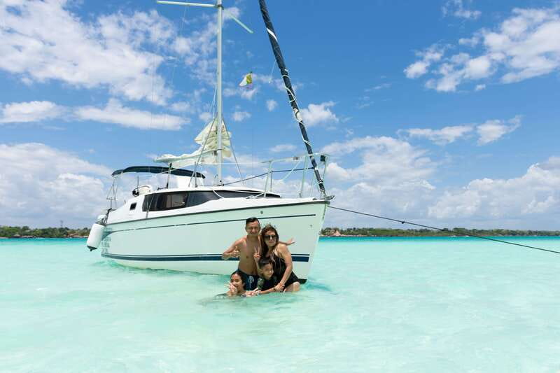Bacalar: Private Sailboat Tour with Lagoon Swimming - The abandoned hotel and the story behind it