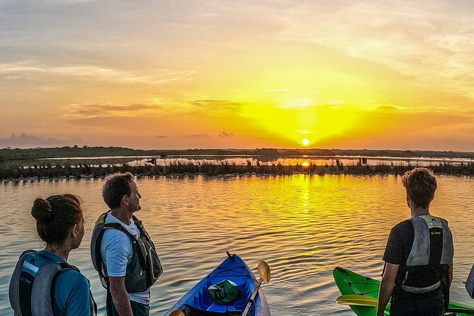 Bacalar Sunrise in Kayak - Breakfast, dry bags, and the useful inclusions