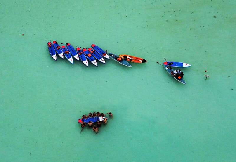 Bacalar: Sunrise Paddleboard Tour with Floating Picnic - What the floating breakfast is really like