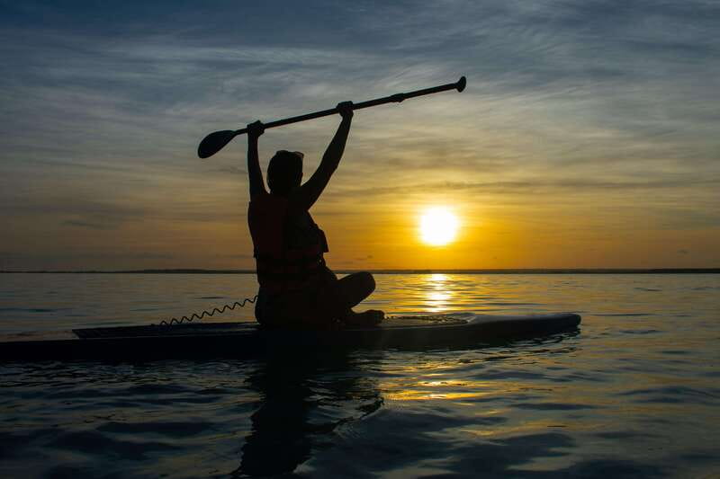 Bacalar: Sunrise Paddleboard Tour with Floating Picnic - Meeting at Casa China Bacalar