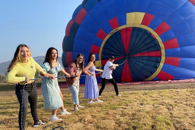 Balloon Flight + Breakfast in a cave + Pick up CDMX + Pyramids - Pulque, maguey, and the artisan stop