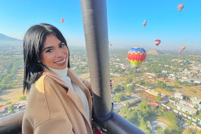 Balloon flight + Breakfast in cave + Pyramids + Pick up CDMX. - Why the Teotihuacan balloon flight is worth the early alarm