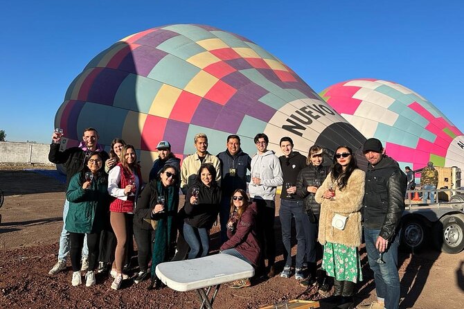 Balloon flight + Breakfast in cave + Pyramids + Pick up CDMX. - Breakfast inside La Cueva Teotihuacán