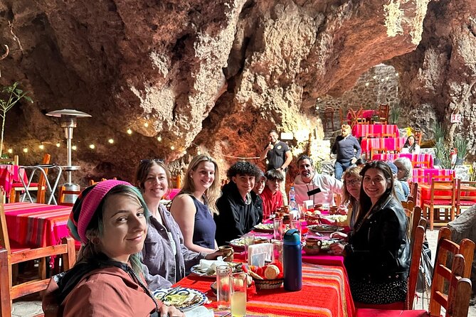 Balloon flight + pick up in CDMX + Breakfast in Cave + Pyramids - Is $169.91 a fair price?