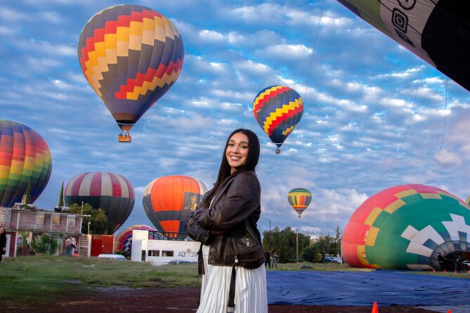 Balloon flight + pick up in CDMX + Breakfast in Cave + Teotihuacan - The morning begins before sunrise in Mexico City