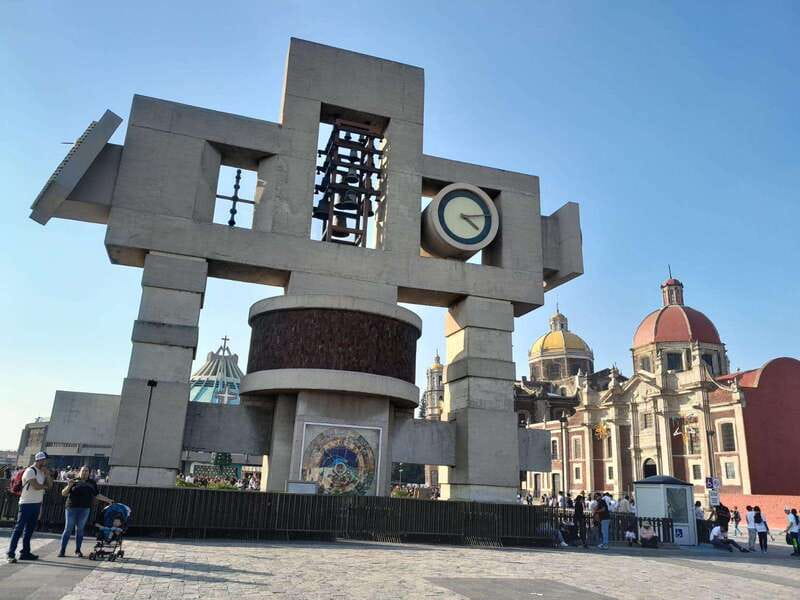 Basilica de Guadalupe: Complete Walking Tour - Plaza de las Americas, Capuchinas, and Capilla de Indios