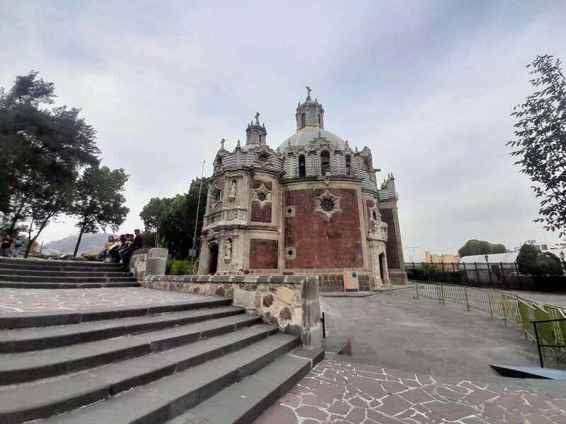 Basilica de Guadalupe: Complete Walking Tour - Finishing Along Calzada de Guadalupe