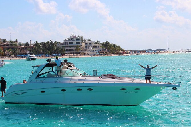 Beautiful Yacht SeaRay 48ft / 15PAX 25P16 - Choosing between Isla Mujeres and Cancun Bay