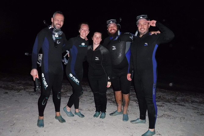 Bioluminescence Experience in Holbox - Making the plankton glow