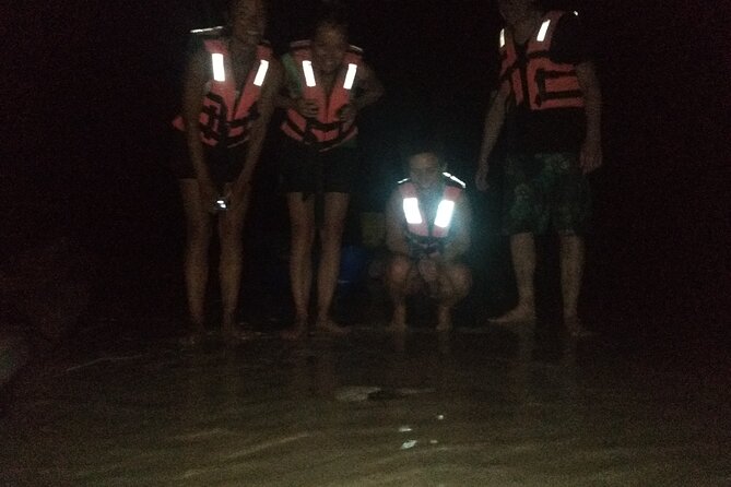 Bioluminescence Tour in Kayak in Holbox Island - Guide quality and the human side of the tour
