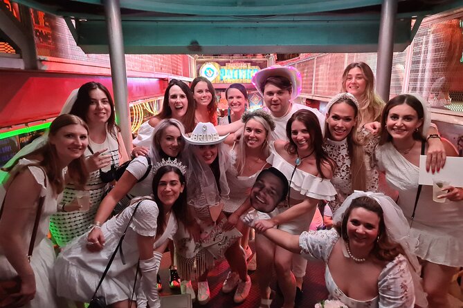 Cabo Bar Crawl - The BEST Bar and Clubs in Cabo - Saloon Cabo adds the show element