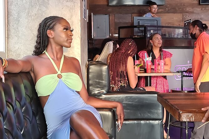 Cabo Bar Crawl - The BEST Bar and Clubs in Cabo - Cabo Shots is the short final club stop