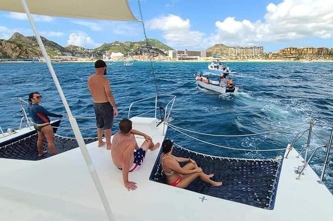 Cabo San Lucas and Santa Maria Bay Snorkeling Sightseeing Cruise - What the crew adds to the experience