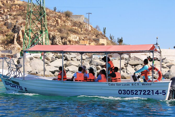 Cabo San Lucas Arc Group Tour in Glass Bottom Boat - Guides, captains, and the photo question