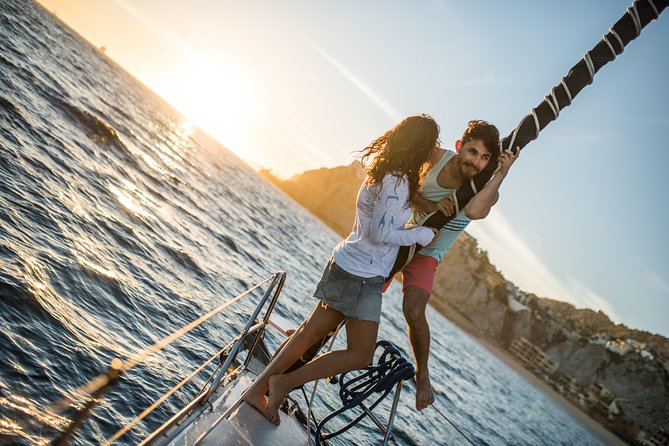 Cabo San Lucas Sunset Sailing Shared Cruise - Snacks, drinks, and what the price really covers
