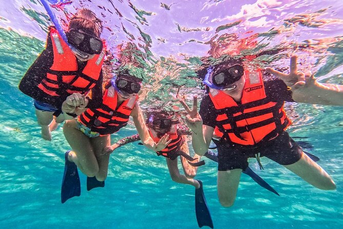 Cancun : All Inclusive Catamaran Tour to Isla Mujeres - Party Cruise or Family Outing?