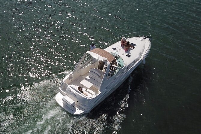 Cancun Bay Private 2-Hour on a Luxury Yacht - Why a private yacht makes sense in Cancun