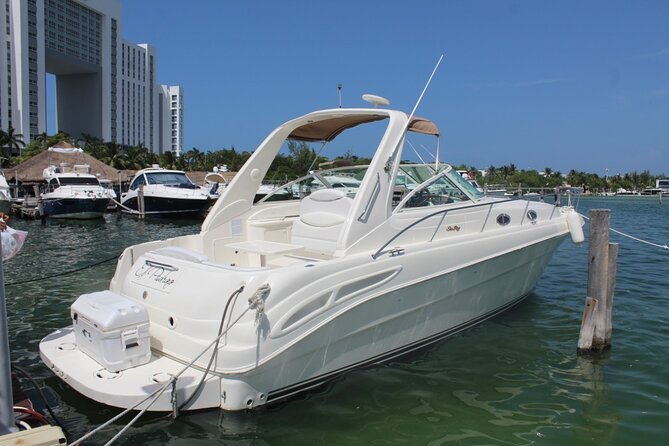 Cancun Bay Private 2-Hour on a Luxury Yacht - Making a birthday or anniversary feel personal
