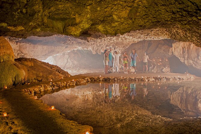 Cancun Cenote Tour: Snorkeling, Rappelling and Ziplining - Regional lunch after the exertion