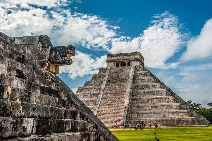 Cancun: Chichen Itza, Cenote & Valladolid Tour with Lunch - The guides, drivers, and group rhythm