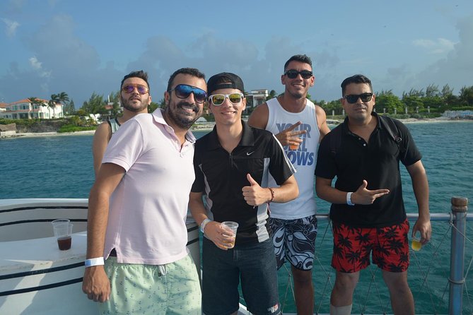 Cancun Dancer Cruise to Isla Mujeres with Snorkeling and Lunch - Who Should Book the Dancer Cruise?