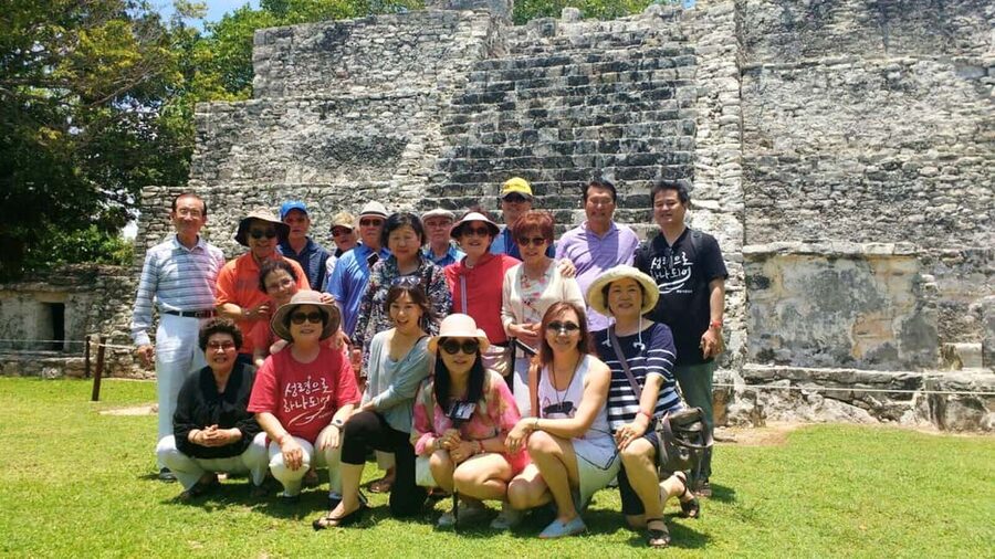 Cancun: Guided City Tour with Shopping by Double Decker Bus - Starting at El Meco, Cancun’s quiet archaeological stop