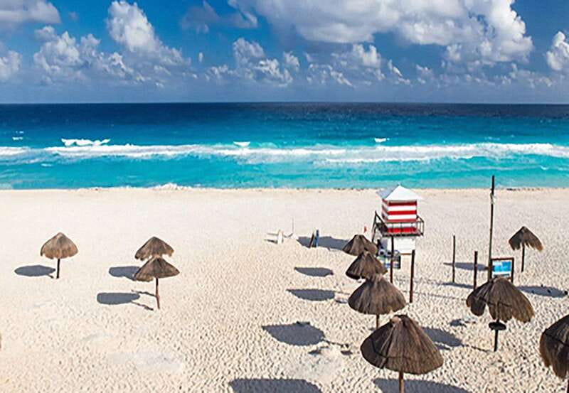 Cancun: Hop-On-Hop-Off Sightseeing Bus Tour - What the audio guide adds