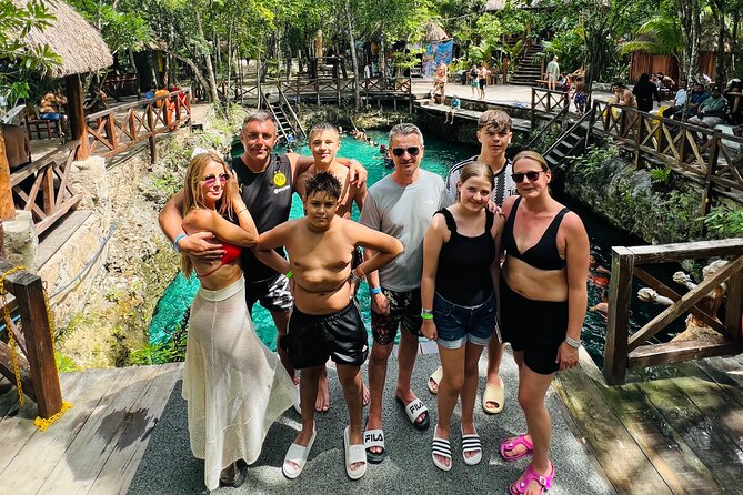 Cancun Private Driver - Beaches, restaurants, and evening-style stops