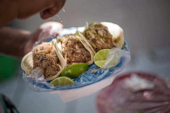 Cancun Street Food Tour with Food Stalls, Local Market and Murals - Starting with carnitas at El Polilla