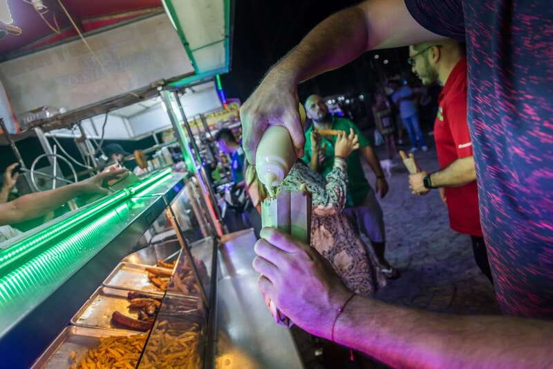 Cancún: Taco & Local Beer Tasting Tour with transportation - Stop two on Calle 31 Norte