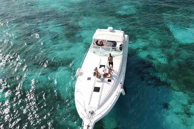 Cancun yachts rental BEATIFUL YACHT 46FT, 15 PAX MAX 25P6 - Key details before you reserve