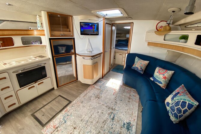 Cancun yachts rental BEATIFUL YACHT 46FT, 15 PAX MAX 25P6 - Sunset and the longer cruise option