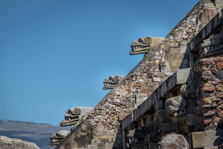 CDMX: Early visit to Teotihuacan - The obsidian workshop and spirits tasting