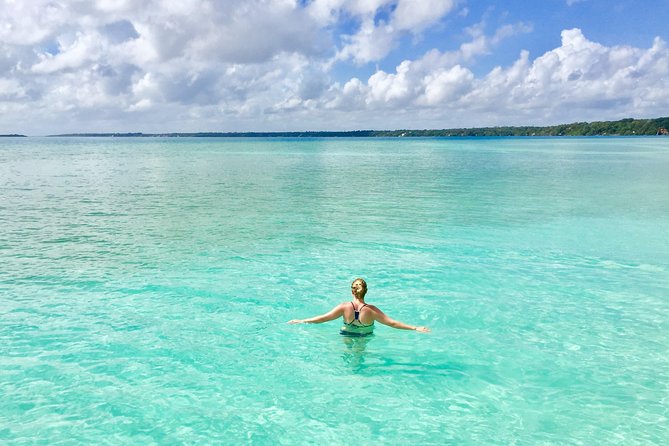 Chacchoben & Bacalar Combo Excursion Costa Maya - Meeting outside the Costa Maya cruise port